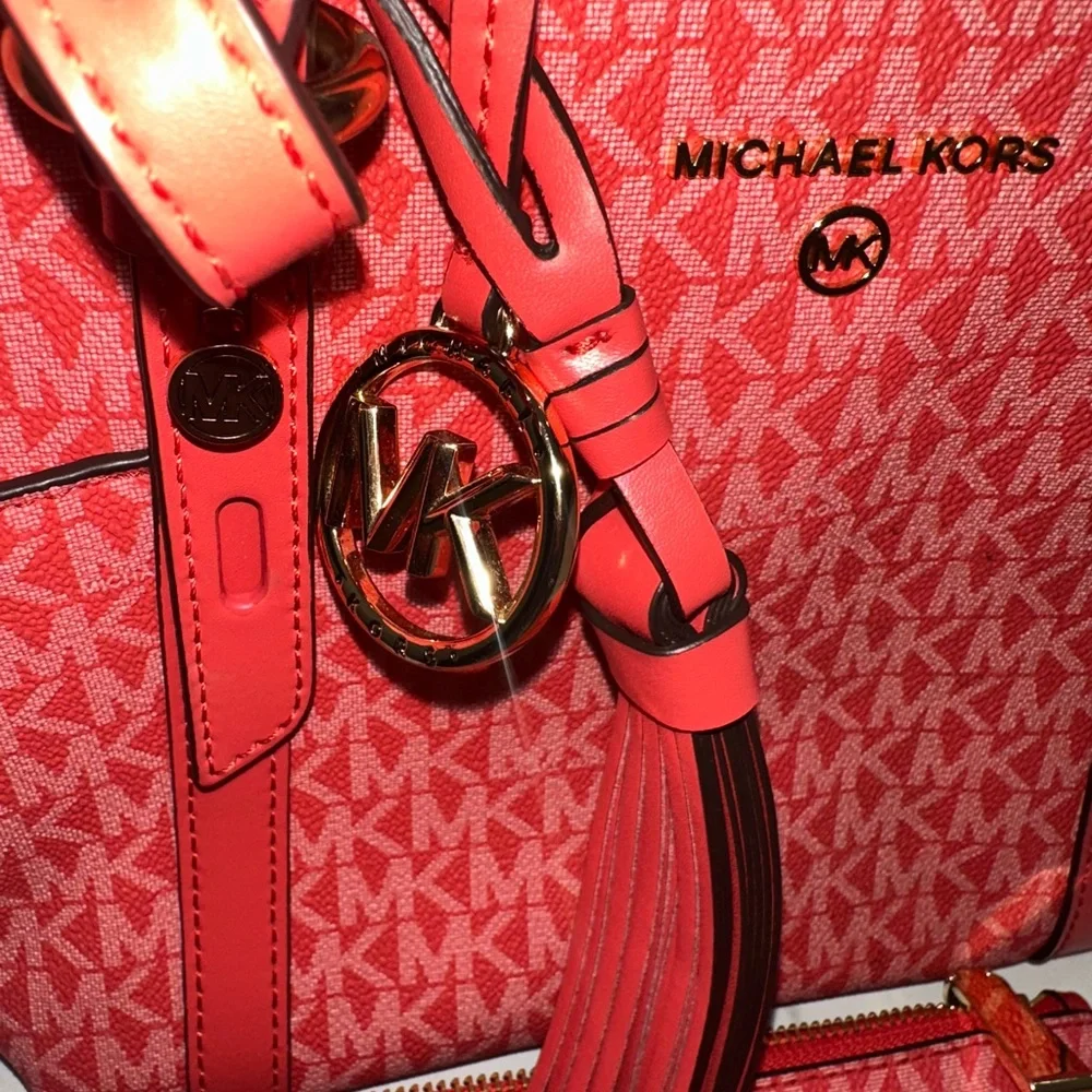 Michael Kors signature logo Sullivan tote - Picture 3 of 7